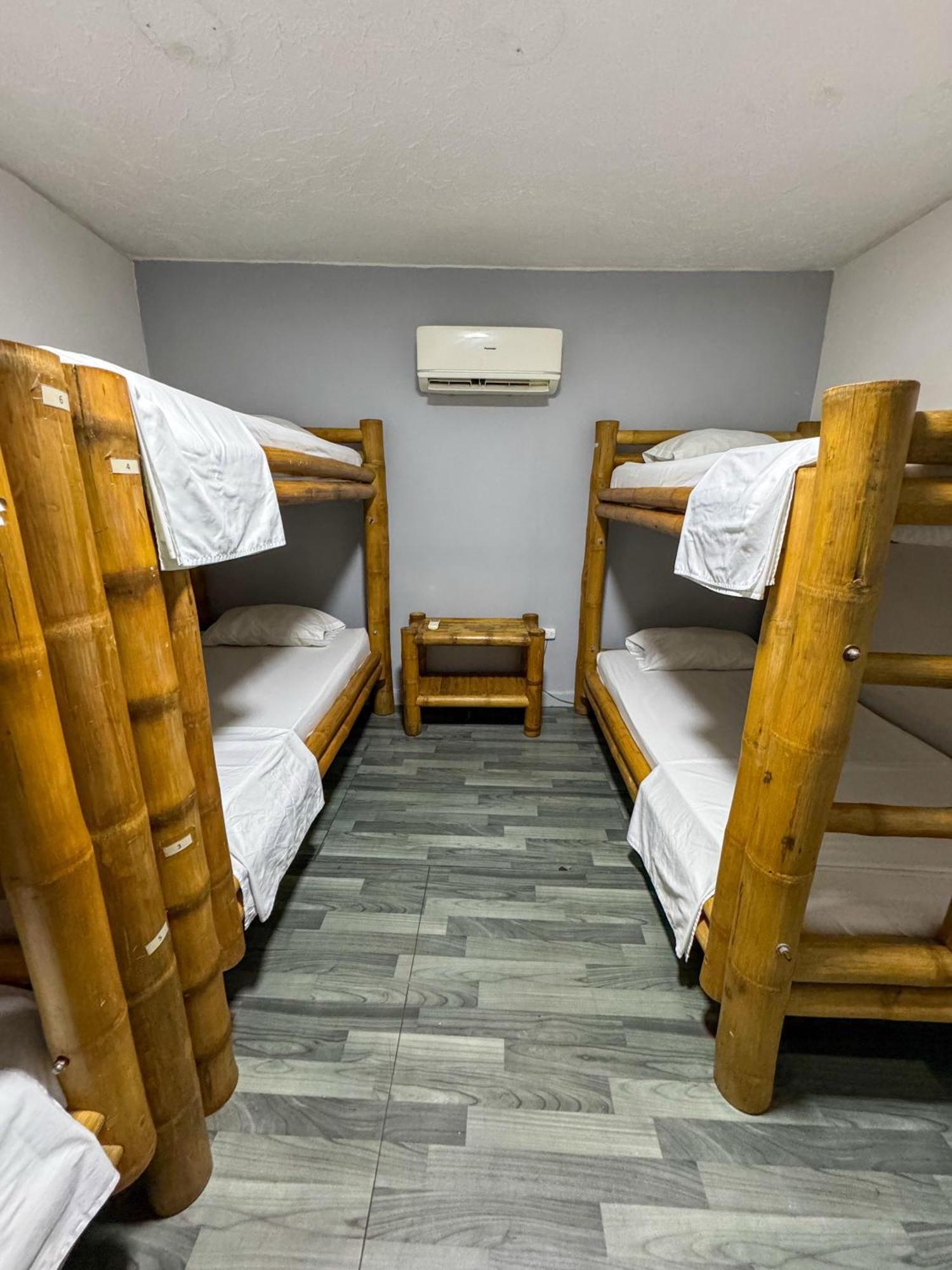 Santiago Dc Hostal 420 Weedfriendly Cali Buitenkant foto