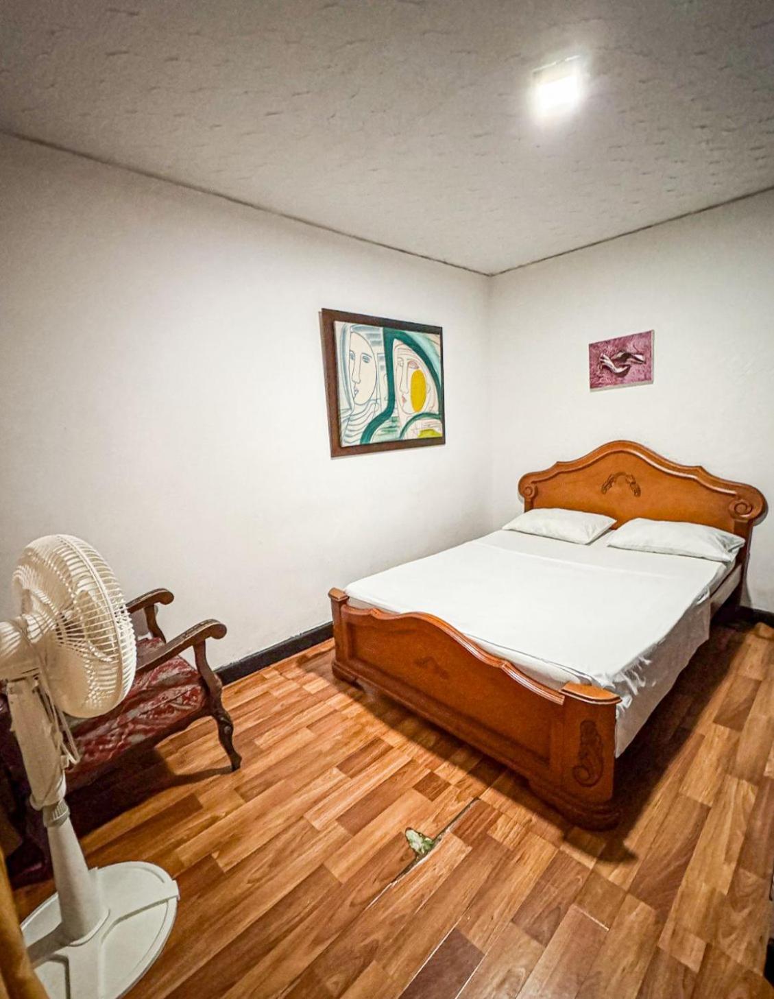 Santiago Dc Hostal 420 Weedfriendly Cali Buitenkant foto